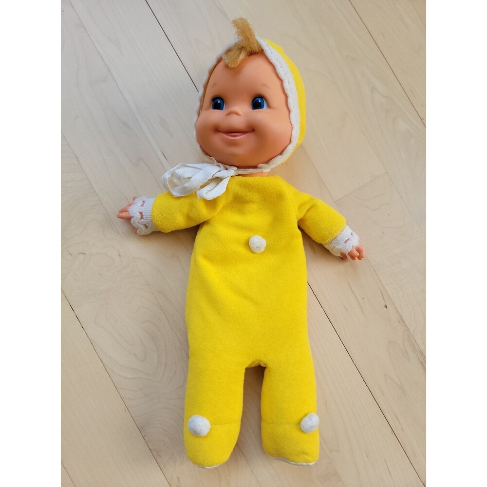 Vintage 1970 Mattel Yellow Booful Baby Beans Baby Doll 11”